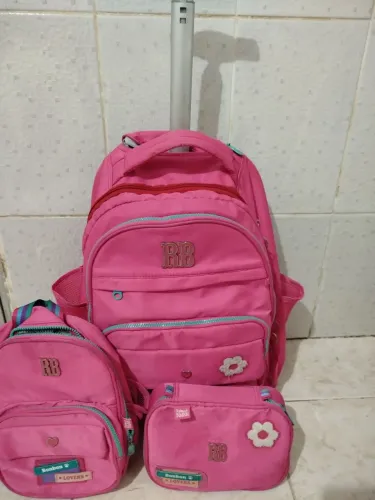 Vendo bela bolsa