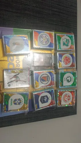Álbum de figurinhas da copa do mundo 2026 completo para colar.