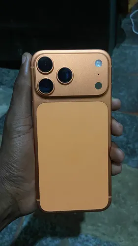 IPHONE 17 pro Max