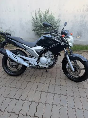 Fazer 250 2012