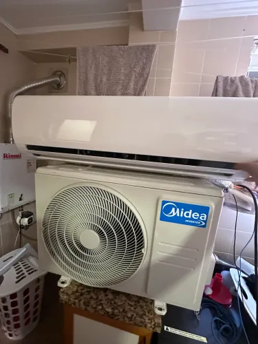 Ar-condicionado Midea Split Inverter 18.000 BTU Quente/Frio R32 220V (Top)