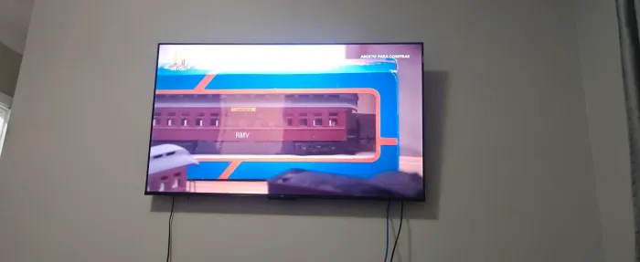 Tv 60 TCL 7 meses de uso 1700,00