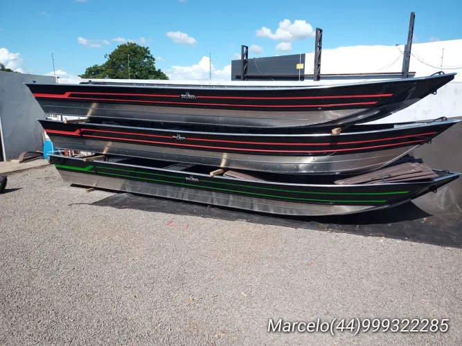 Semi chata Boat Brasil (PETYBRAZIL)nova a faturar com 5 anos de garantia.