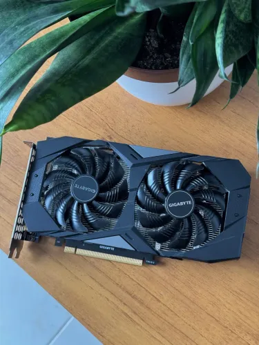 Placa de vídeo Geforce GTX 1660 SUPER - 6gb Gigabyte