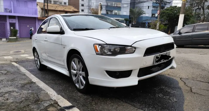 Mitsubishi Lancer 2.0 16V 160cv Mec. 2013