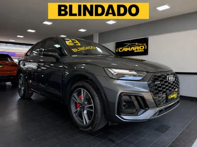 Audi Q5 SB P Black. 2.0 TFSIe S.tr. QT (hib.) 2023