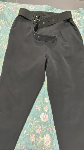 calça social preta