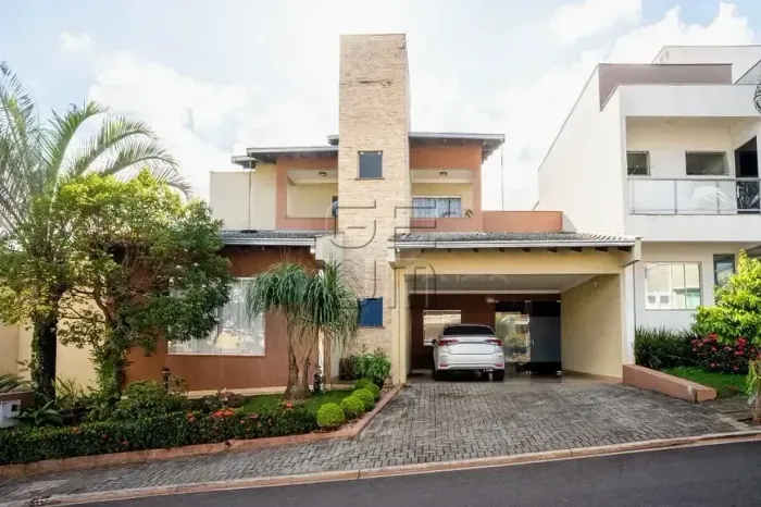 Casa Condomínio Kingstpwn Park - 5 dormitórios - 1 suíte