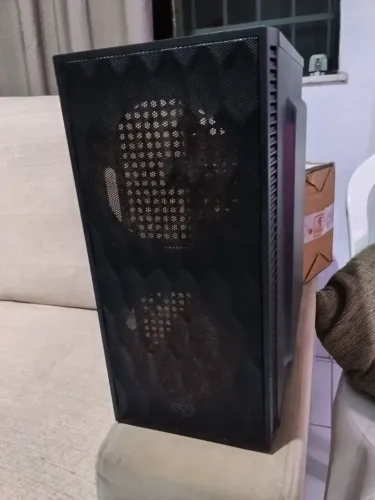 Gabinete GAMER Jester V2 com lateral em acrílico 