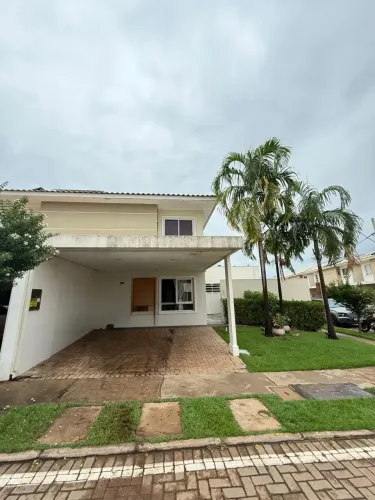 Condominio Palm Village