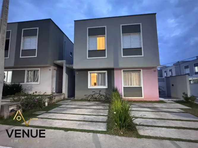 Sobrado com 2 dormitórios para alugar, 56 m² por R$ 3.500/mês - Em condomínio - Arujá/SP