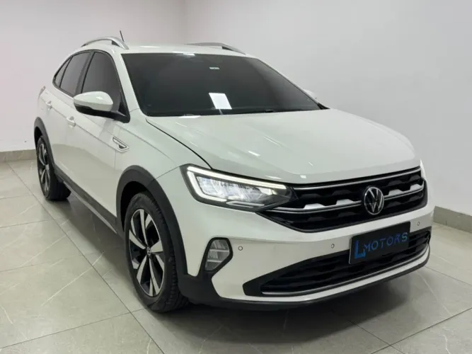 Volkswagen Nivus Highline 1.0 200 TSI Flex AUT 2023