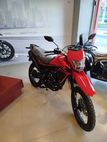 SHI 175 SS EFI (FRENTE BROS)