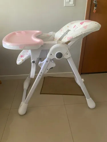 Vendo Cadeira Alimentação de Bebê