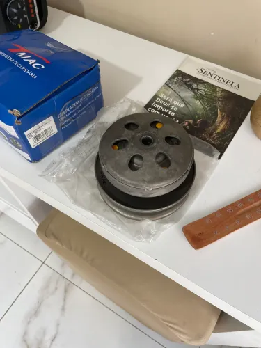 Vendo embreagem secundária Nmax