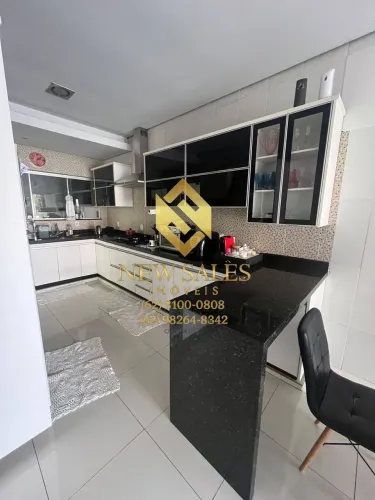 Casa em condominio- 3 quartos, 1 suíte, 2 vagas, 200m²- Village Campinas