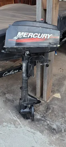 Motor de popa mercury 3.3 
