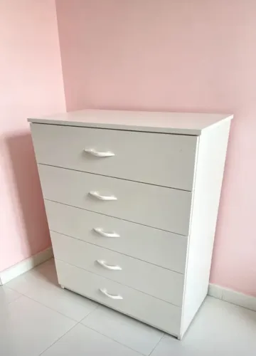 Cômodas 5 gavetas em mdf