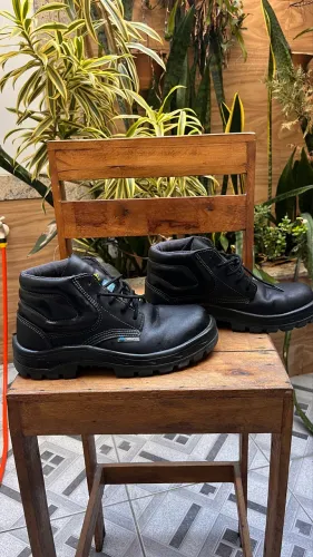 Bota de segurança Marluva