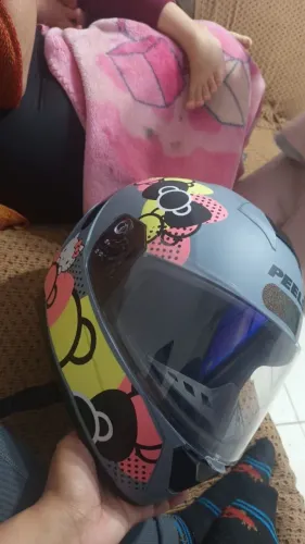 Capacete pells hello Kitty novo