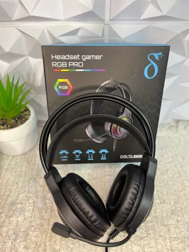 Fone Headset Gamer RGB Pro Delta F5132 com Microfone