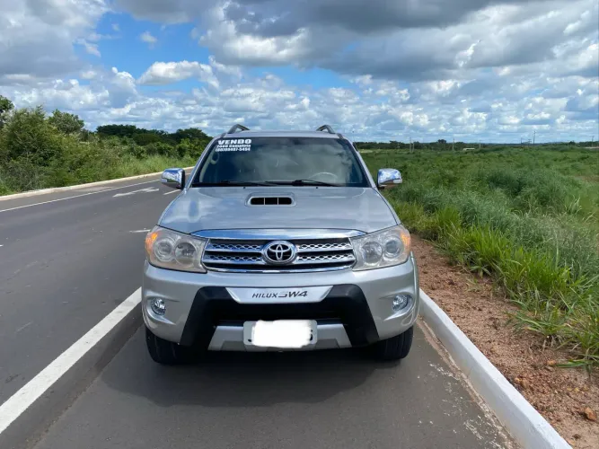 Toyota Hilux SW4 SRV D4-d 4X4 3.0 TDI Dies. AUT 2008
