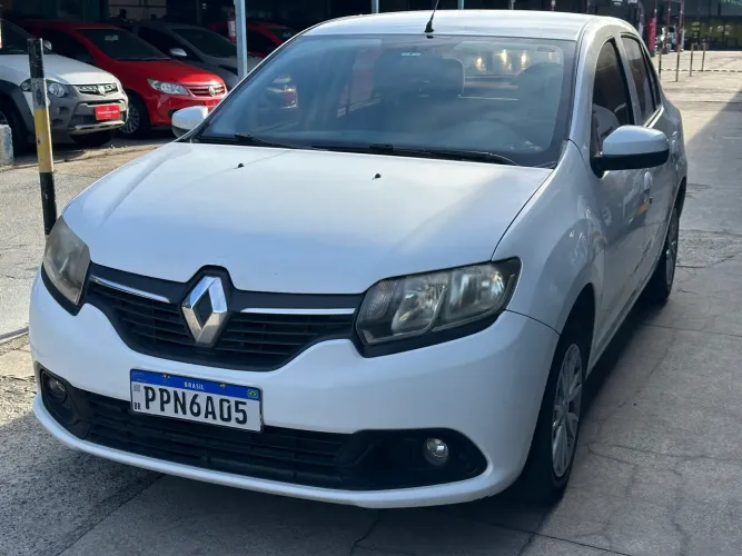 Renault Logan Expression Hi-flex 1.6 8V 4P 2016