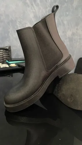 Bota petite jolie