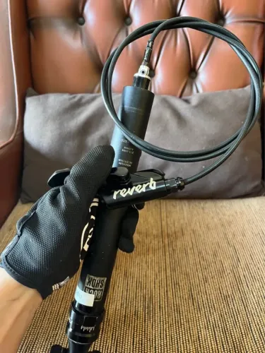 Canote retrátil Rockshox Reverb 31.6 150mm