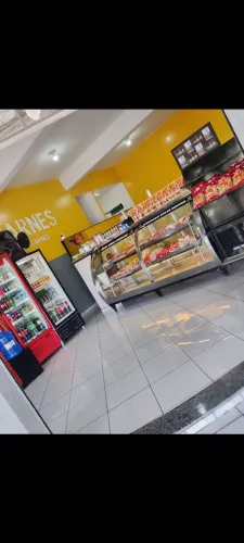 Vendo balcão de açougue profissional