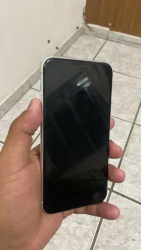 Troco iPhone XR por inferior