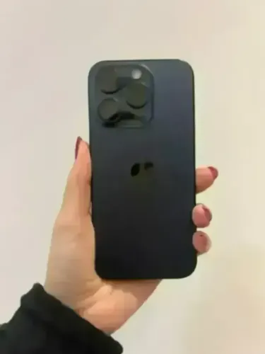 iPhone 15 Pro Max 256GB - Preto - Seminovo - 85% Bateria - Loja Física