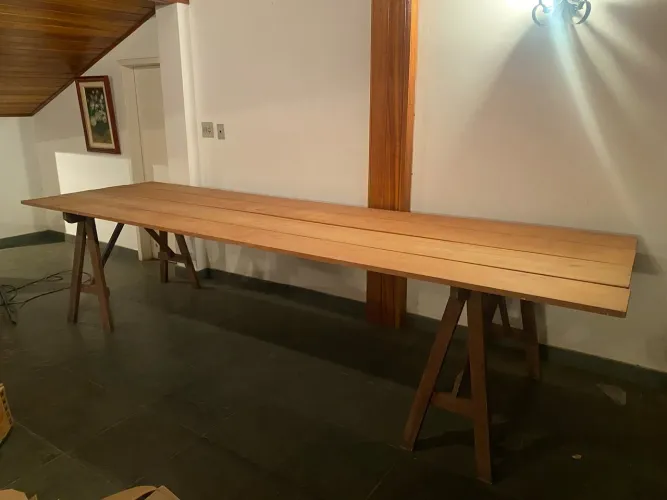 Mesa Pranchão Rústica de Madeira Maciça (3,50m) - Sob Medida em Serraria