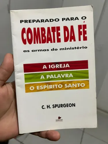 Livro de Teologia "Preparado para o combate da fé" (C. H. Spurgeon)