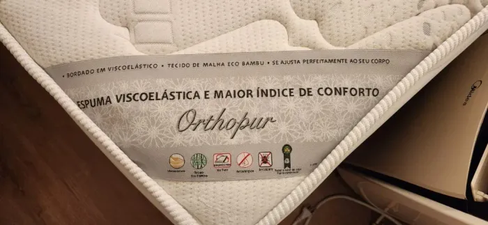 Oportunidade! Cama Baú King Orthobom + Colchão Orthopur Viscoelástico (ótimo estado!)