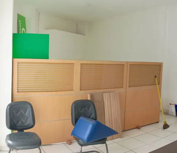 Vendo 3 divisórias com vidro semi novas Guarapari 
