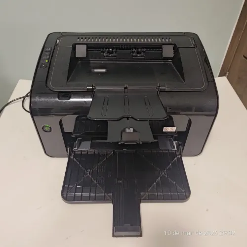 Impressora HP Laserjet P1102w