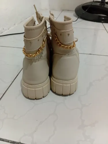 Bota