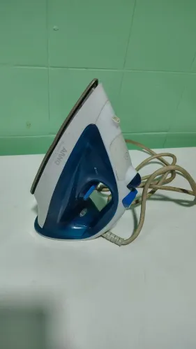 Ferro de passar 127v