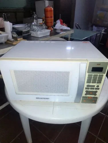 Micro-ondas Brastemp Maxi Gratine 35L