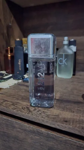 Perfume 212 Vip Men 200ml