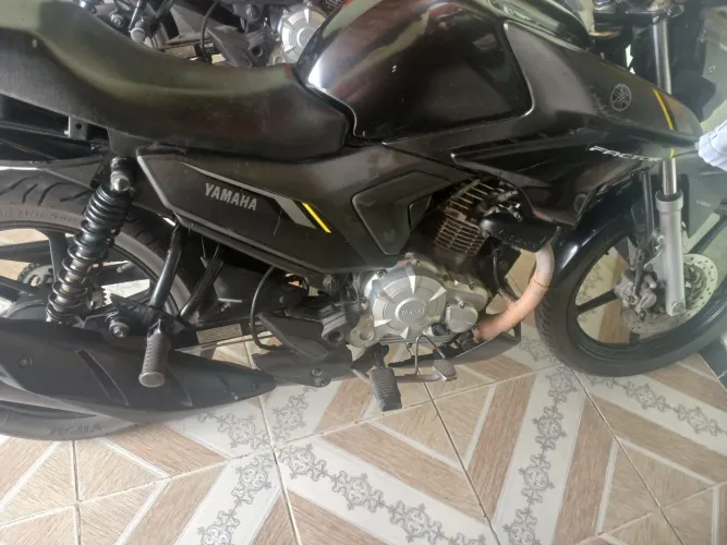 Moto Yamaha factor 150 seme nova