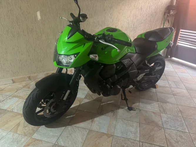 Kawasaki Z 750 2011 com Abs de Fábrica!!!!