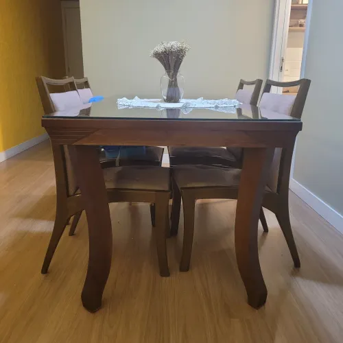Mesa madeira retangular 6 cadeiras
