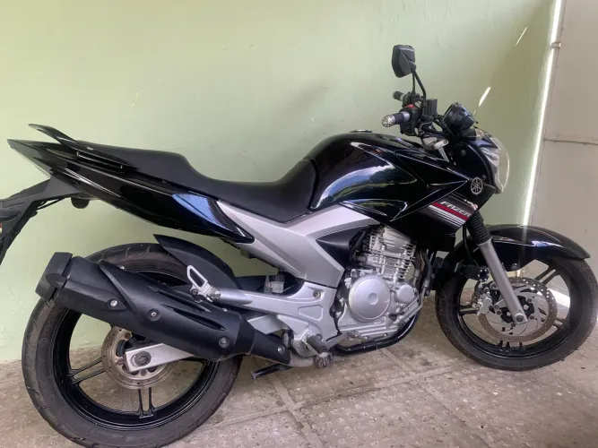 Yamaha fazer 250 2015