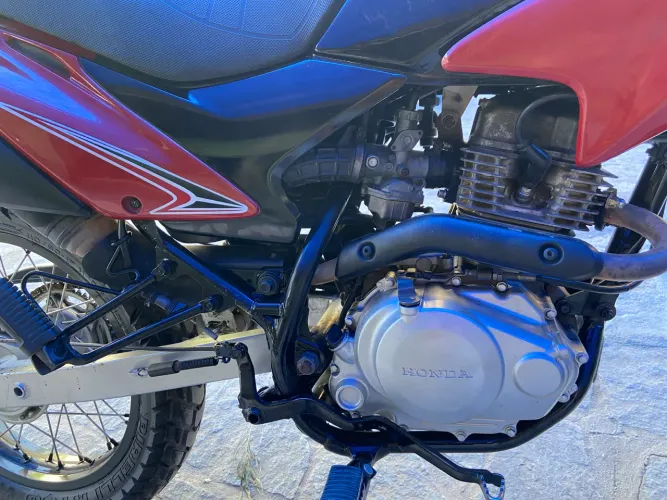 Honda Bros 2015