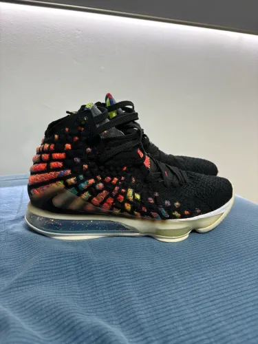 Nike LeBron 17 "James Gang" - Original - Estado de Novo
