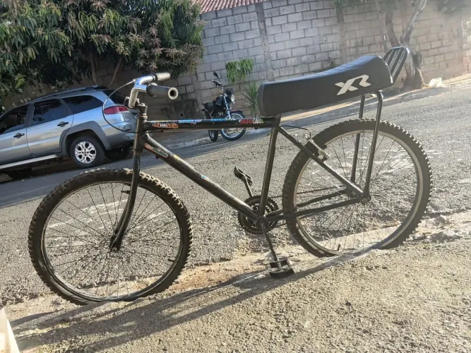 Bicicleta montadinha para passeio