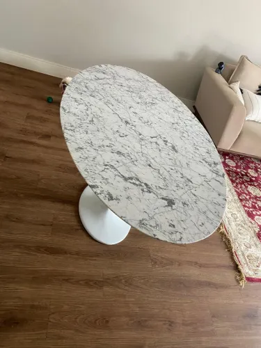 Base saarinen tulipa + tampo oval 1.80x1.00 carrara