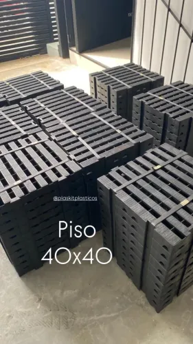 Piso de plástico 40x40